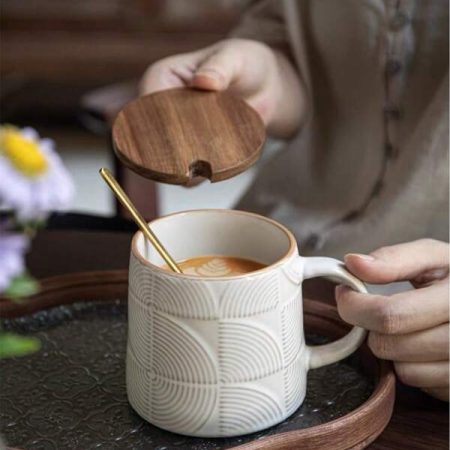 1pc Vintage-Style White Embossed Ceramic Mug, Large Capacity Durable Tea Cup, Office Coffee Mug, Home Water Glass, High-Quality Gift, Holiday Present Beige