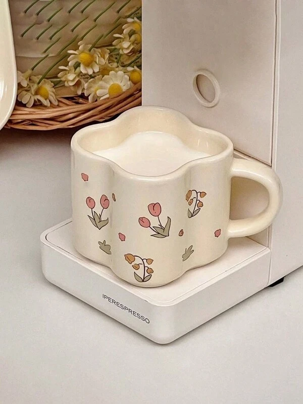 1pc Tulip Design Ceramic Mug, Cute Ins-Style Niche Tableware Cup, Suitable For Afternoon Tea, Coffee, Breakfast Milk, Fit For Home, Office, Restaurant Or Any Occasions Cream Coffee Cup-120ml